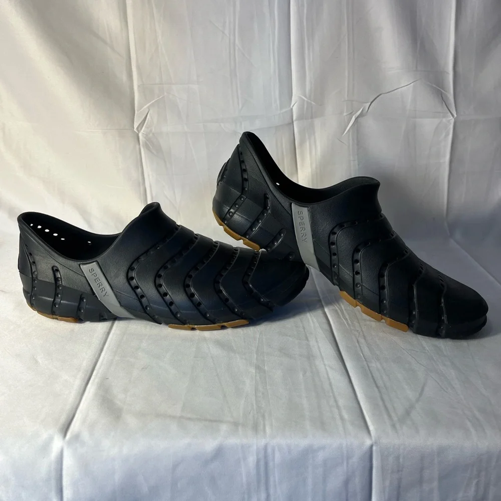 Sperry Top Sider Water Strider( beach ,pool) Black & Grey Slip On Shoe M 7 W 8